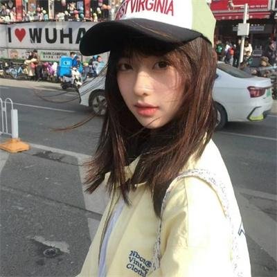 我们在黑夜中相拥